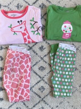 Old navy long sleeve pajamas